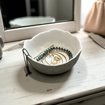 Concrete Egg Shell Trinket Bowl, 13x13x7 cm (190g)