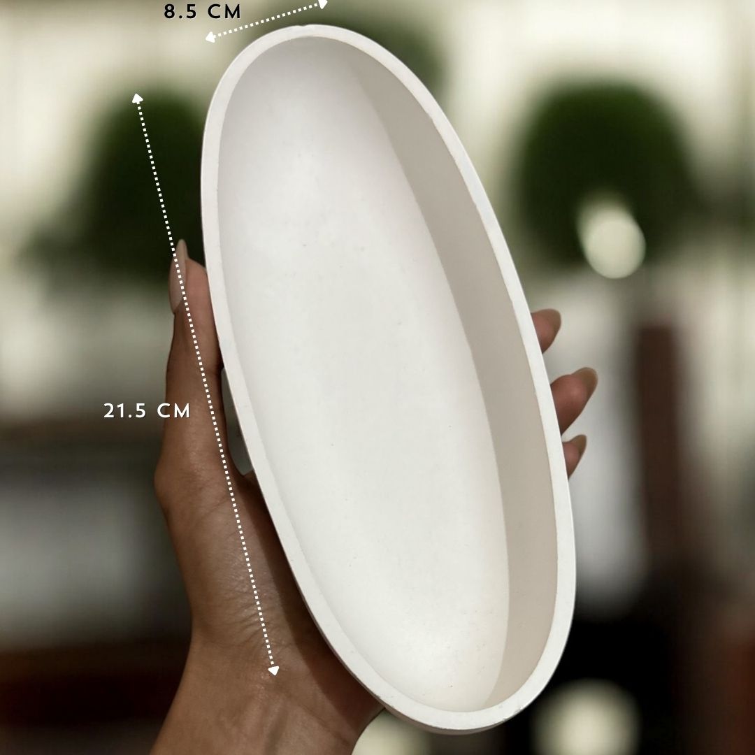 Concrete Boat Trinket Bowl, 21.5H x 8.5W x 4L cm (300g)