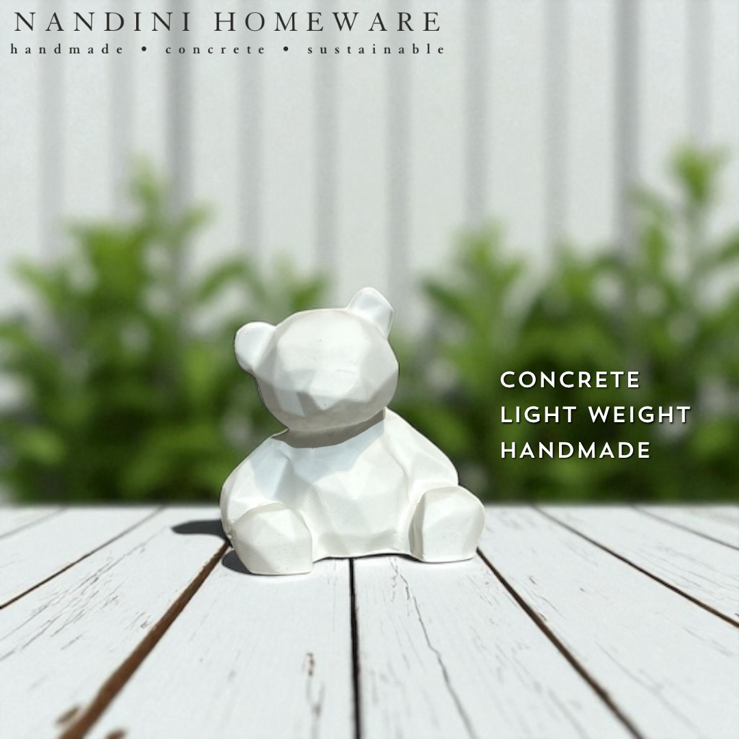 Concrete Teddy Statue, 6.5x6.5x5 cm (90g)