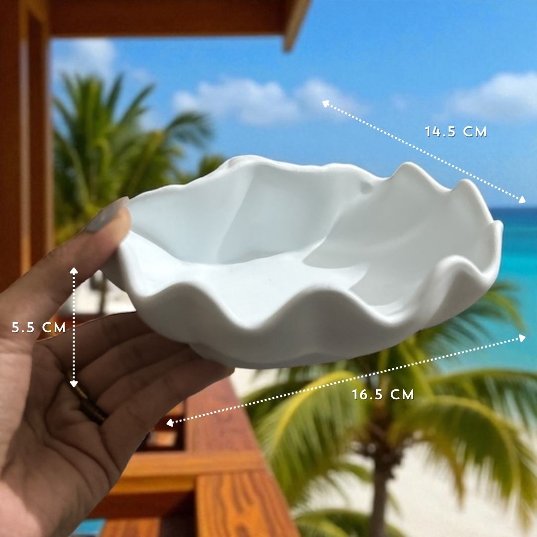 Concrete Sea-Shell Trinket Bowl, 16.5L x 14.5W x 5.5H cm (190g)
