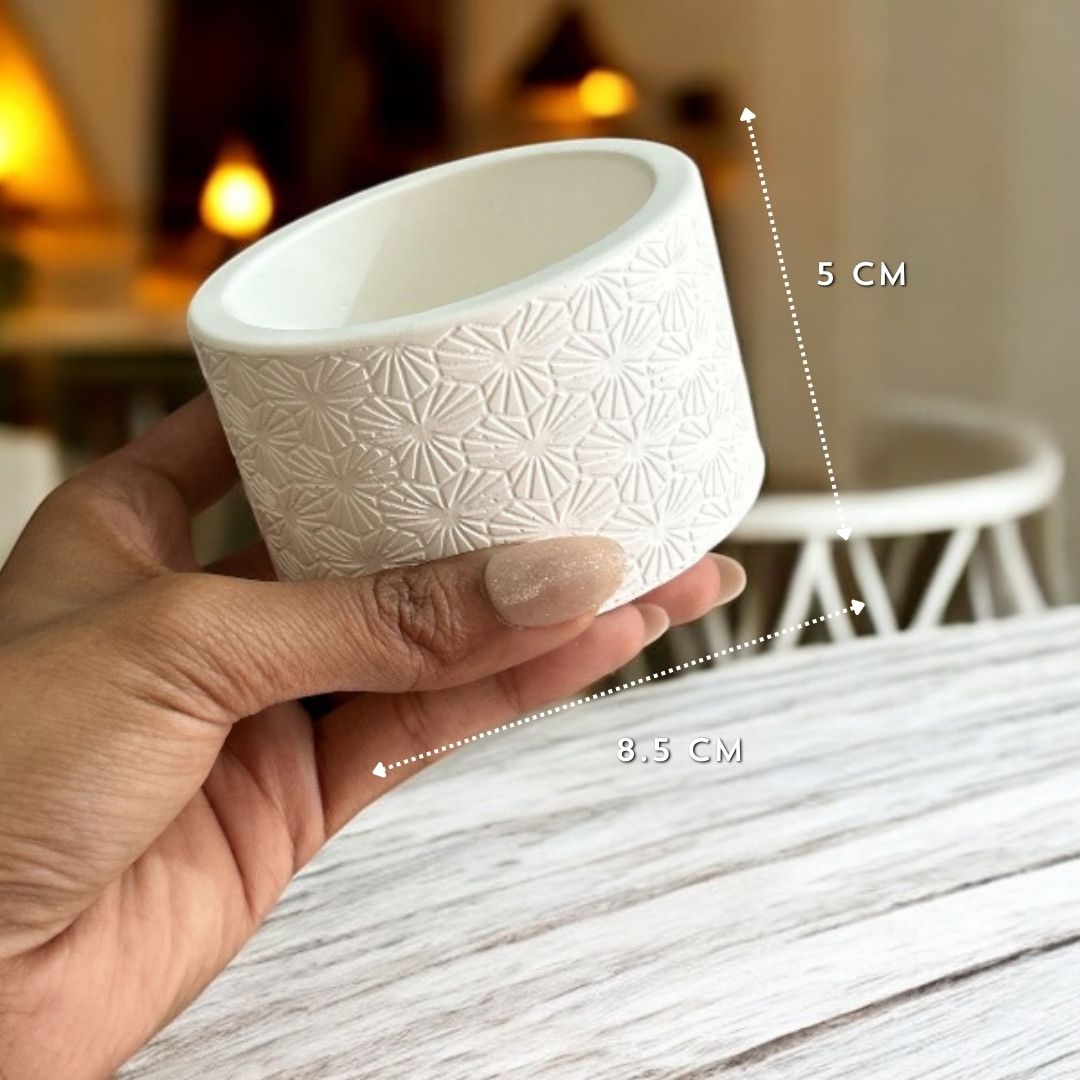 Concrete Round Indoor Planters Design 1, 8x8x6.5 cm (190g)